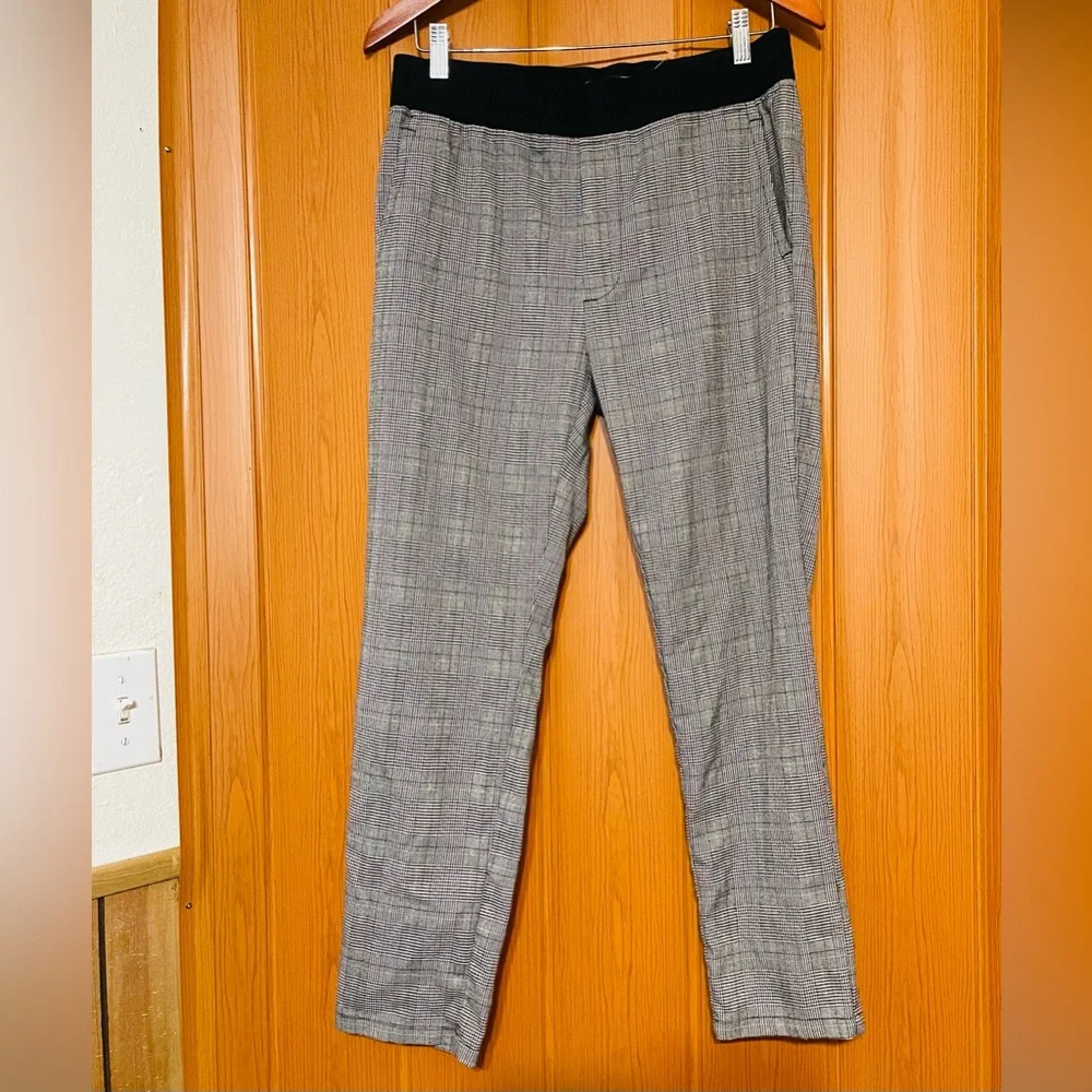 Forever 21 Men's Black and White Pants